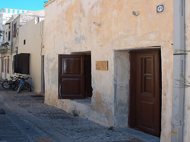 TRADITIONAL HOUSE for Sale - COMUNE RHODES TOWN